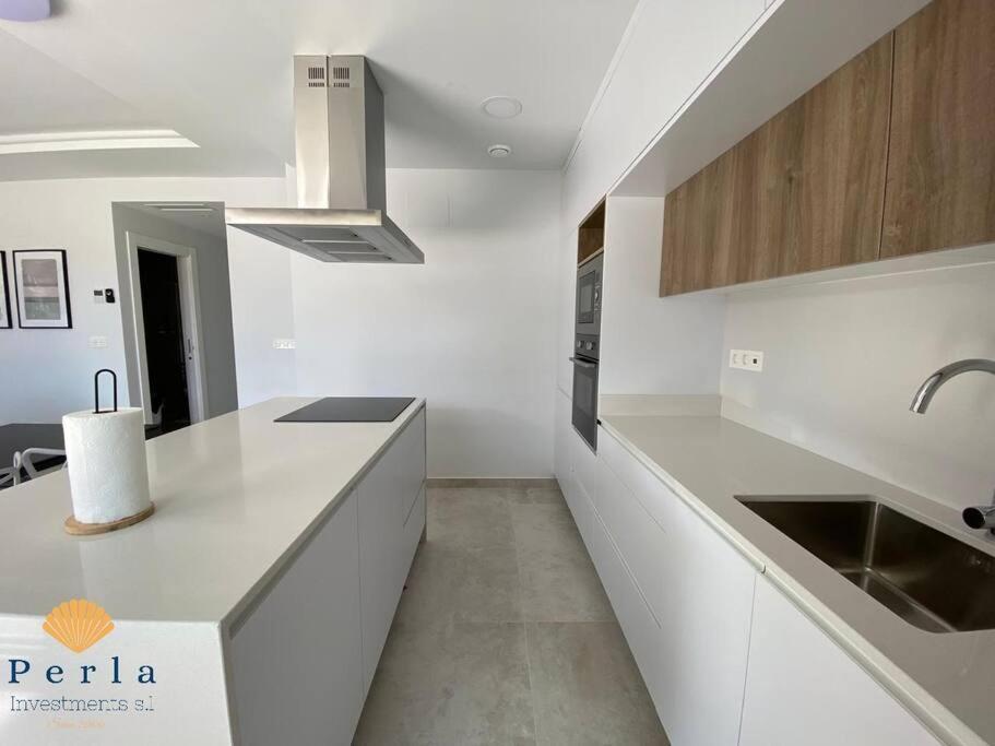 Beautiful New South Facing Bungalow With Large Terrace Dehesa de Campoamor  Exterior photo